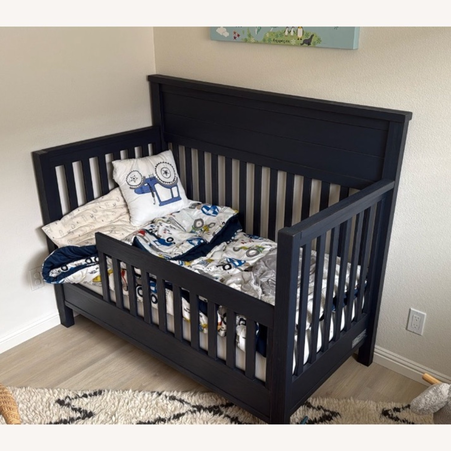 Full Larkin Convertible Crib Set - AptDeco
