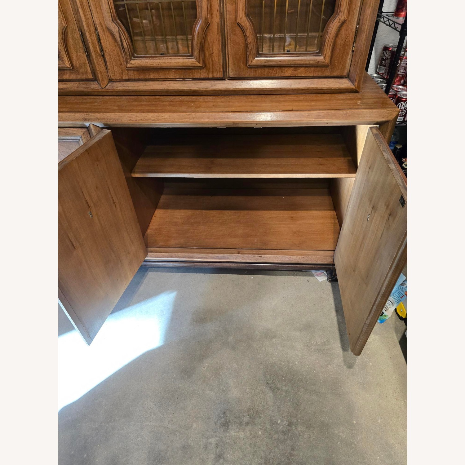 Thomasville 1970 Hutch - image-8