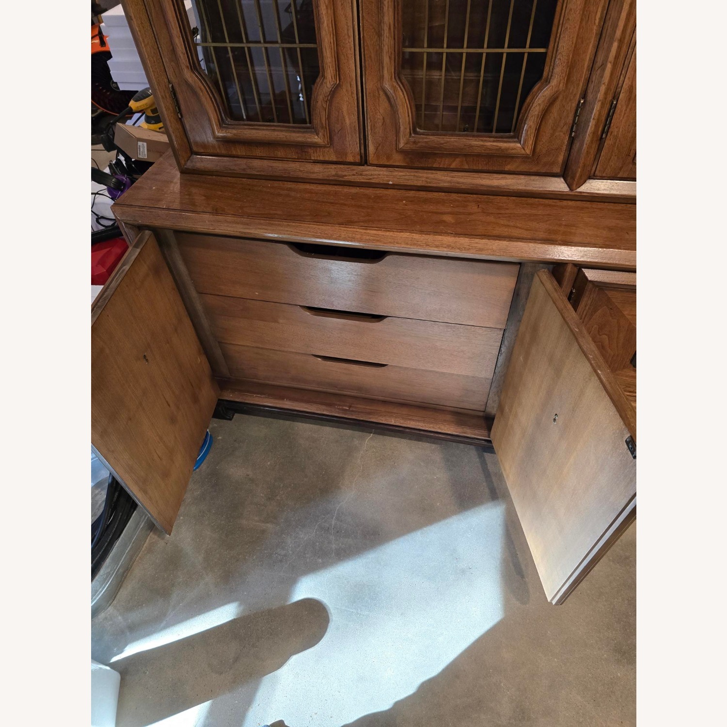 Thomasville 1970 Hutch - image-5