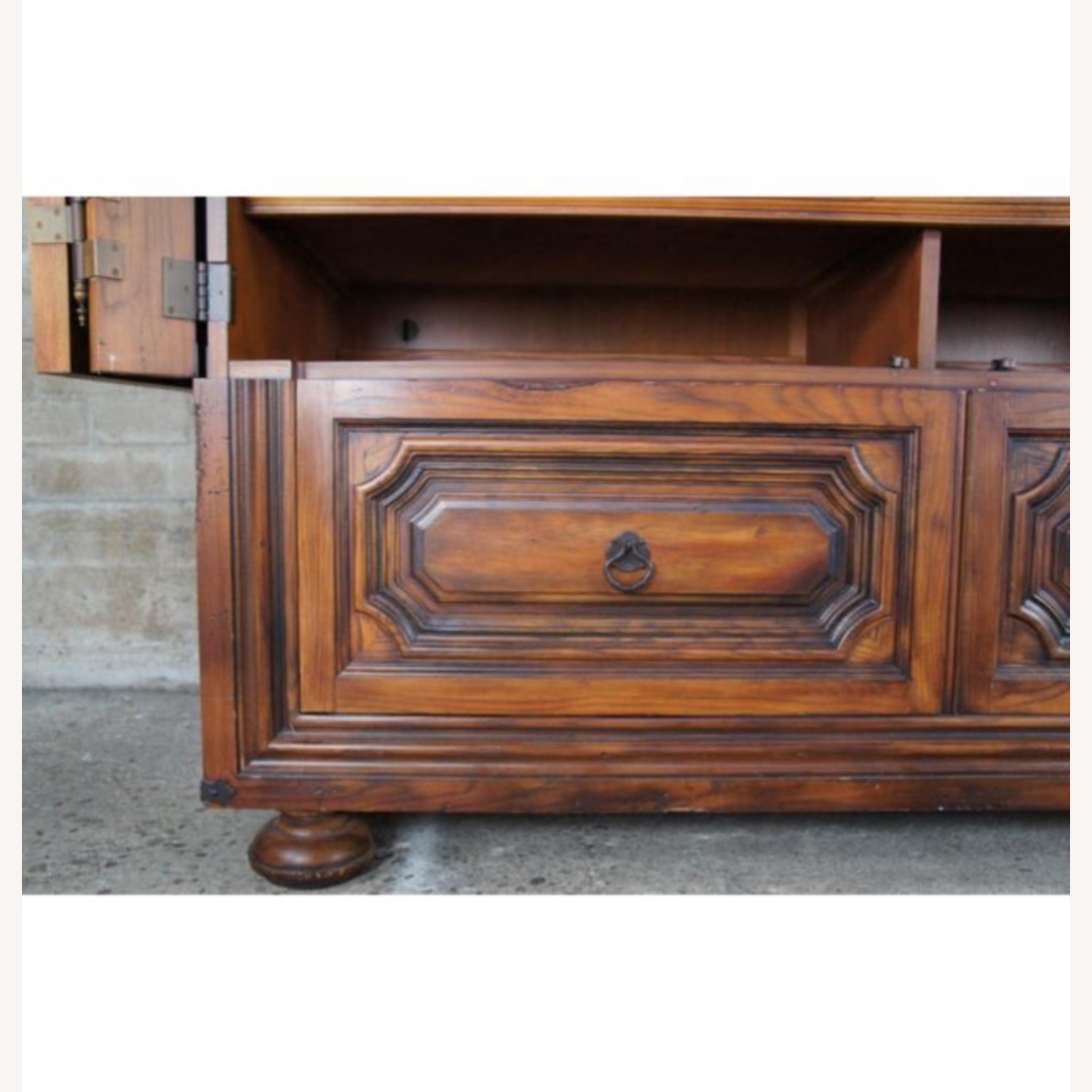 Ralph Lauren Brutalist Old World Armorie 82” - image-4