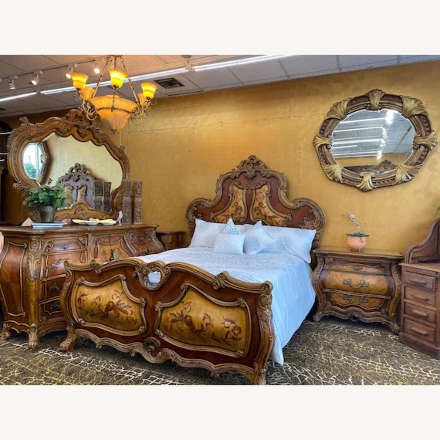 Michael Amini Palais Royale King Bedframe - image-2