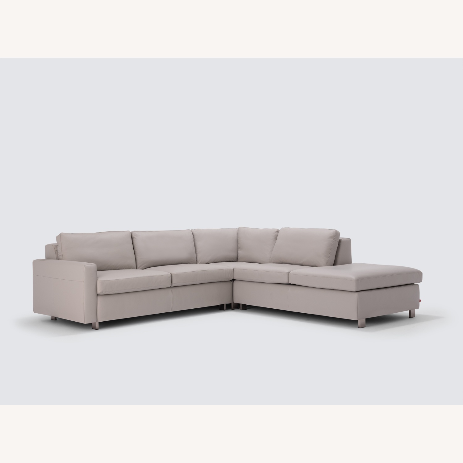 EQ3 Reva Sectional - image-6