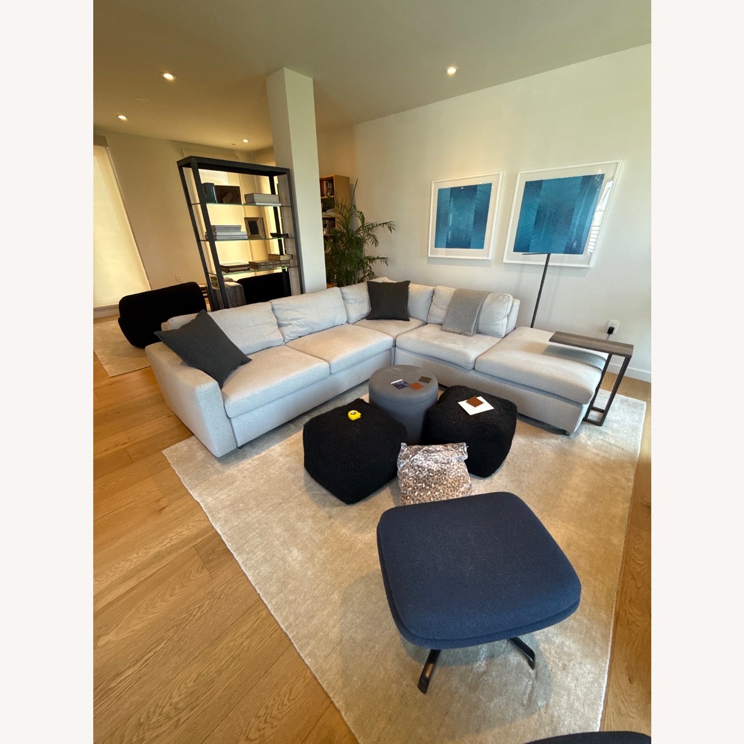 EQ3 Reva Sectional - image-2