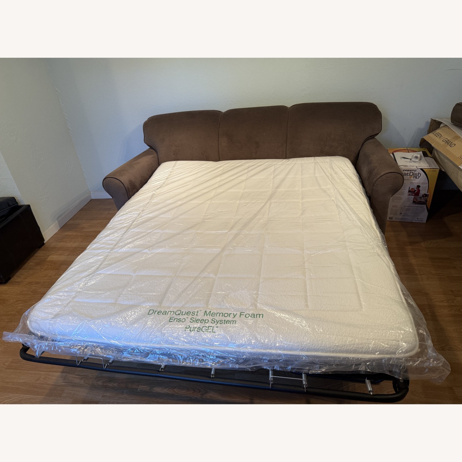 Fabric Queen Sleeper Sofa - image-3