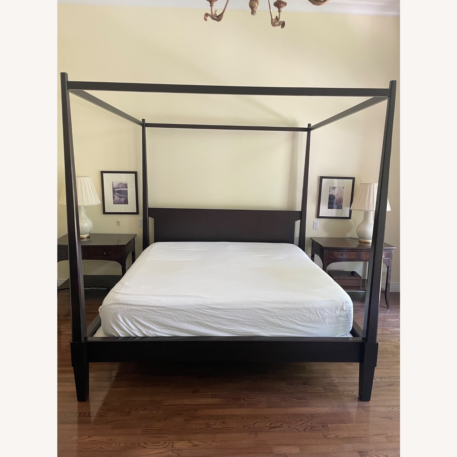 Holly Hunt King Bed - image-1