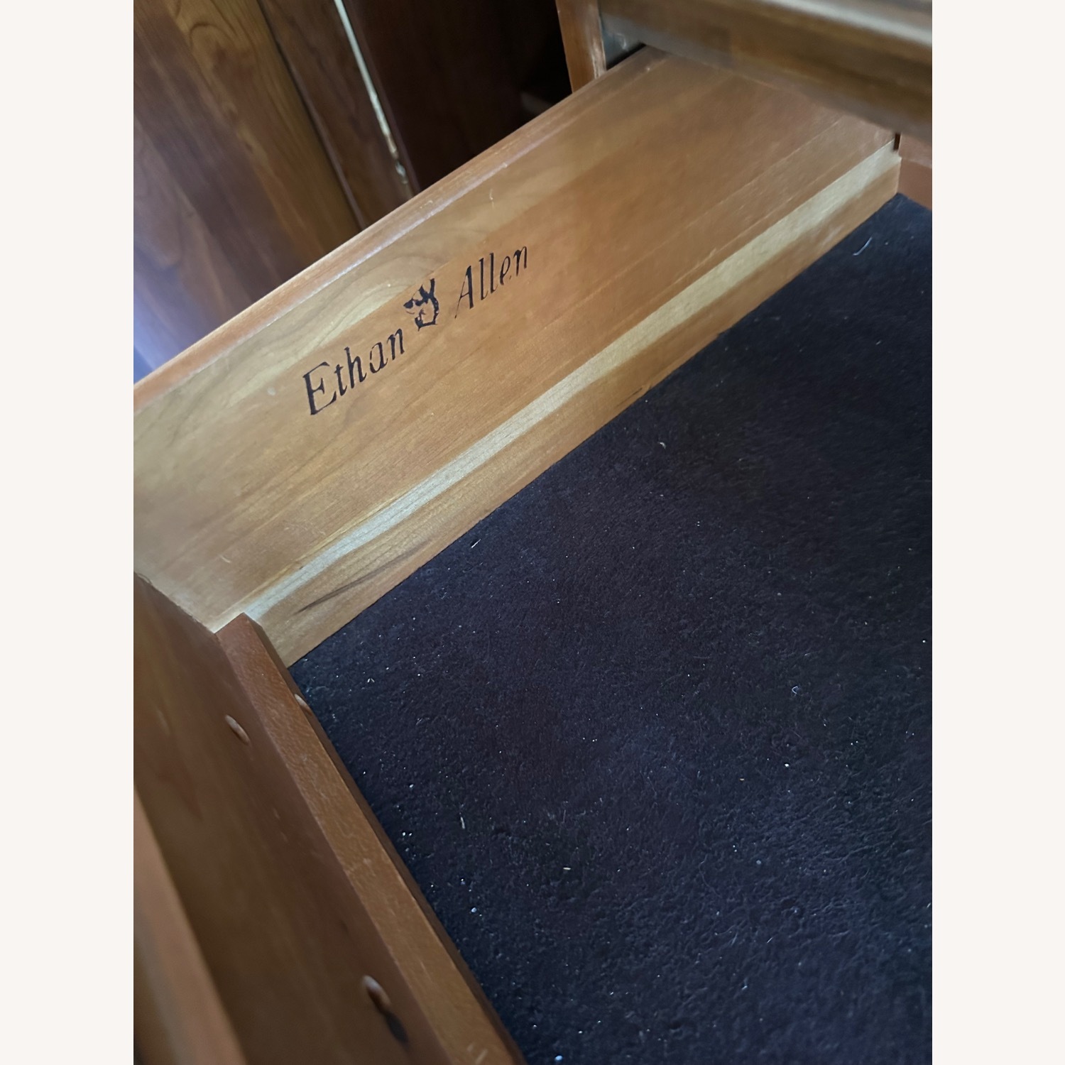 Ethan Allen Vintage Georgian Court Breakfront  - image-9