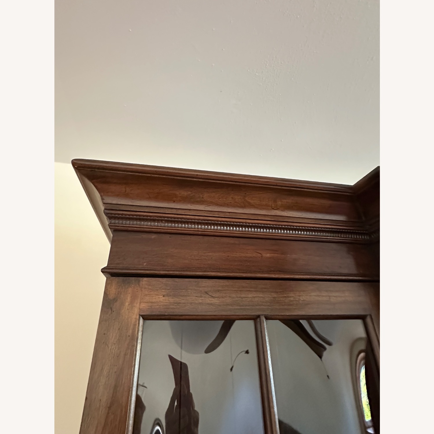 Ethan Allen Vintage Georgian Court Breakfront  - image-13