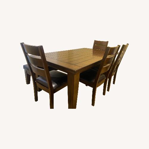 Used Dining Table Set  for sale on AptDeco