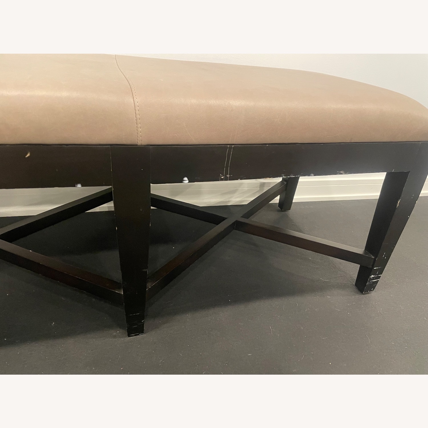 Schwartz Design Bench - image-2