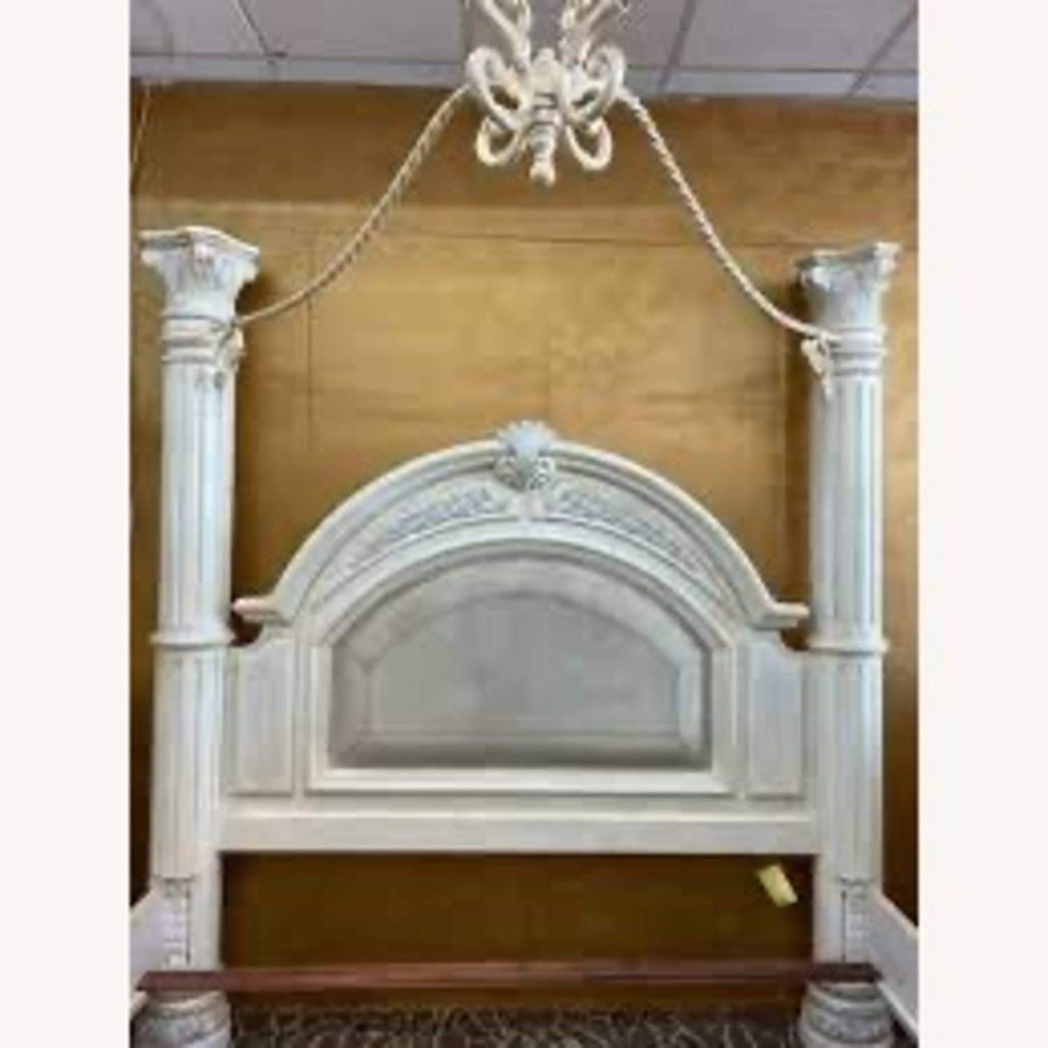 Michael Amini Monte Carlo Snow King Bedframe - image-2