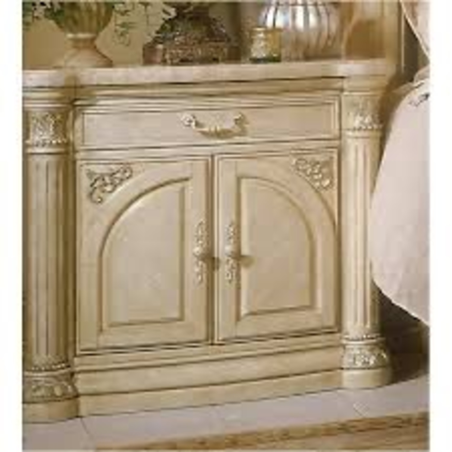 Set of Michael Amini Monte Carlo Snow Nightstands - image-3