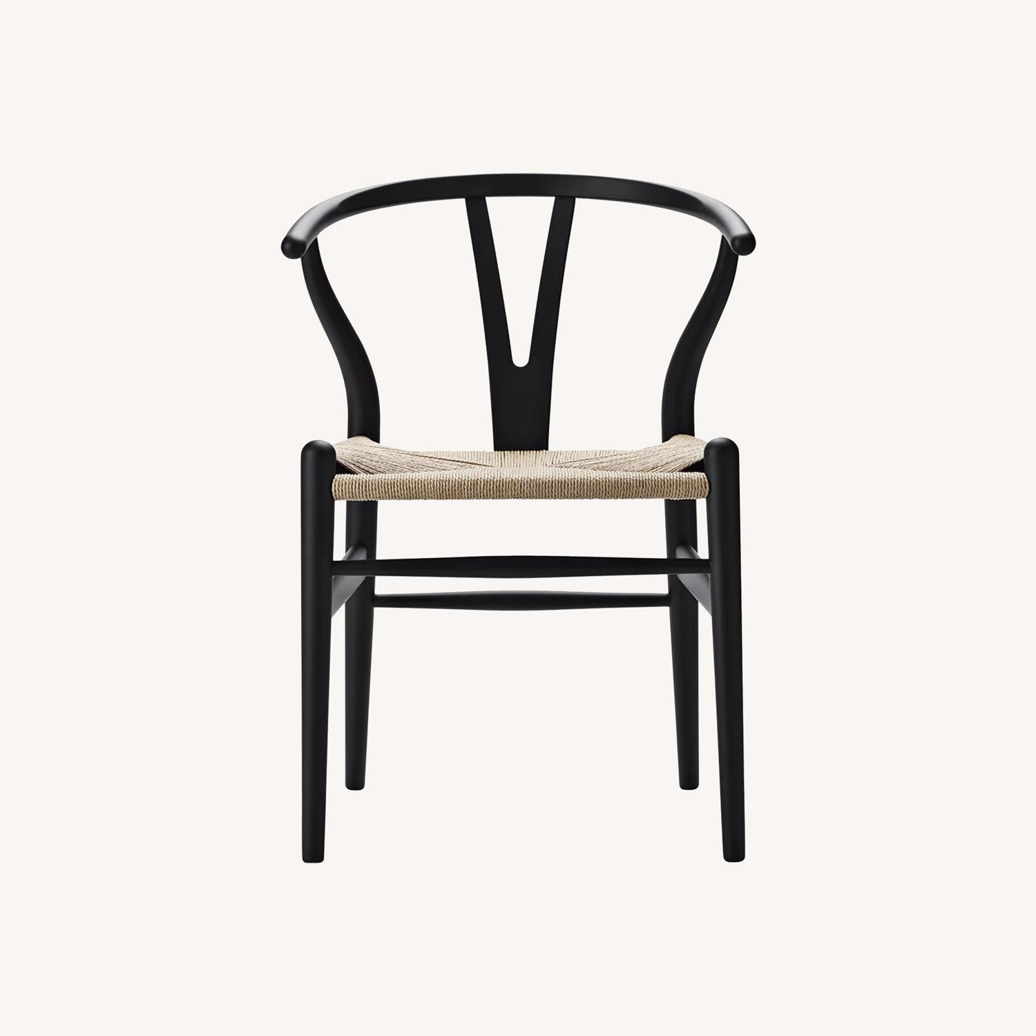 Carl Hansen Wishbone Chair Set (5) - image-0