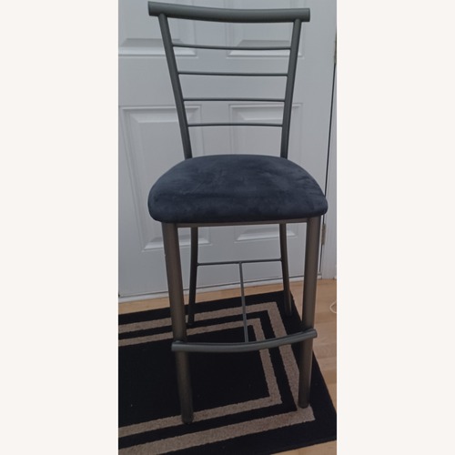 Used 2 Custom Bar Stools – Modern & Comfortable for sale on AptDeco