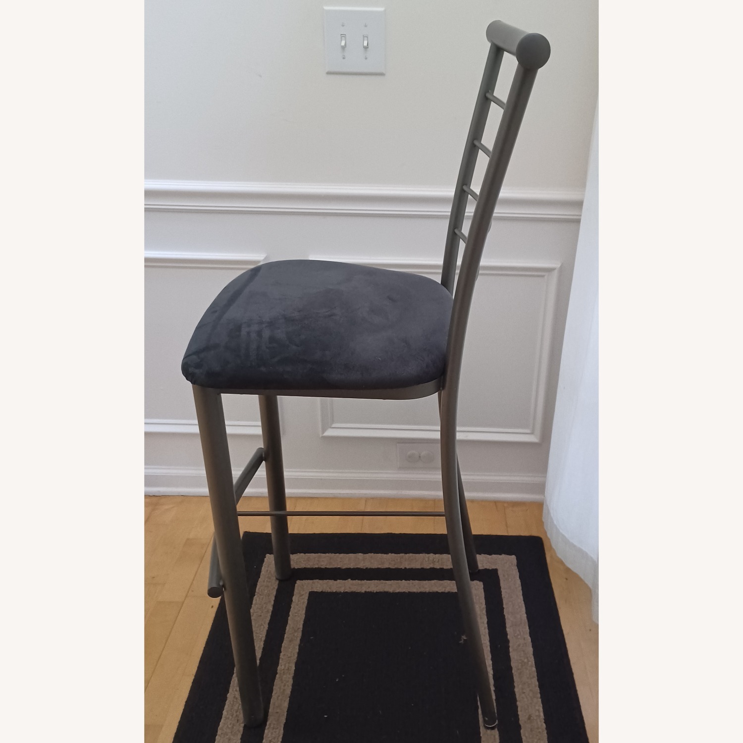 2 Custom Bar Stools – Modern & Comfortable - image-2