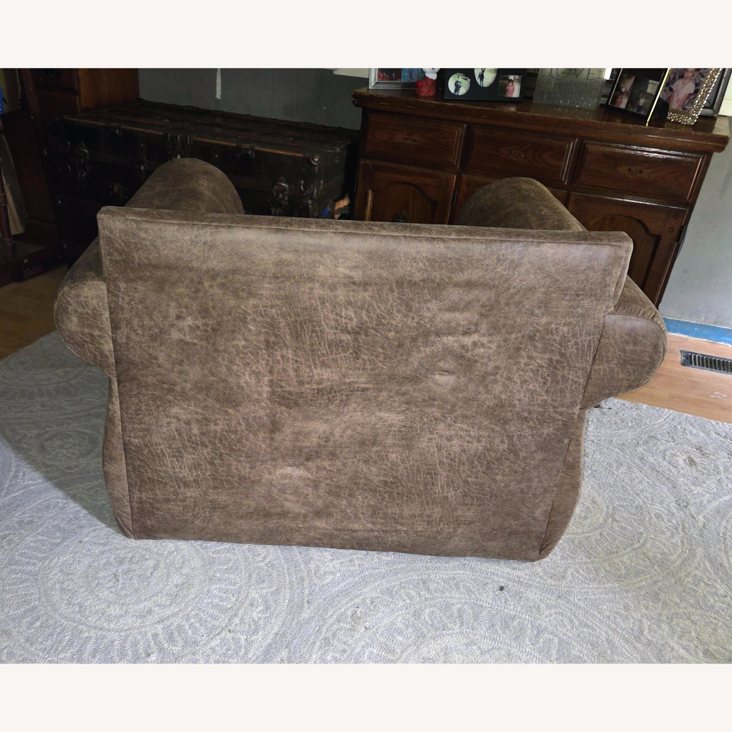 Ashley Furniture Accent Chair  - image-5