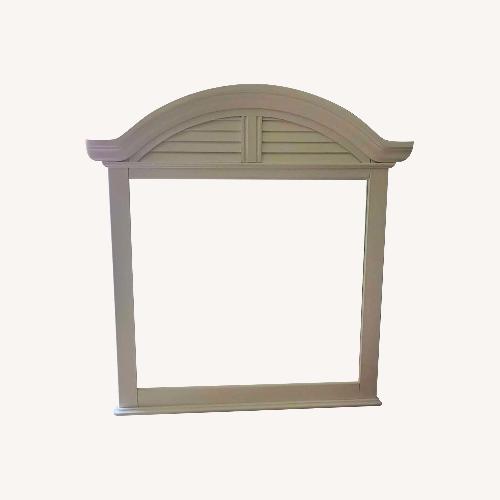 Used White Bedroom Mirror  for sale on AptDeco