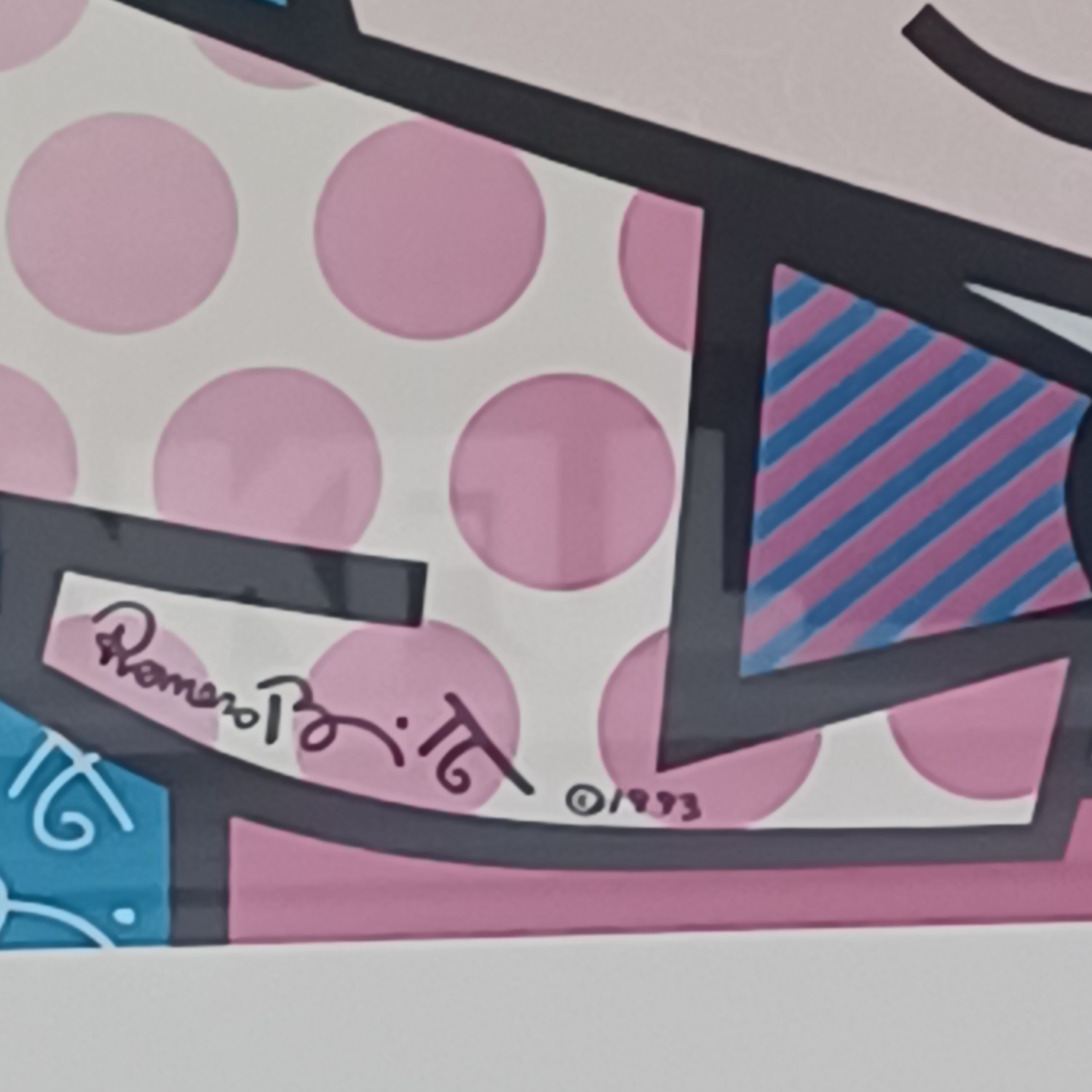 Romero Britto “The Hug” – Framed Print - image-3