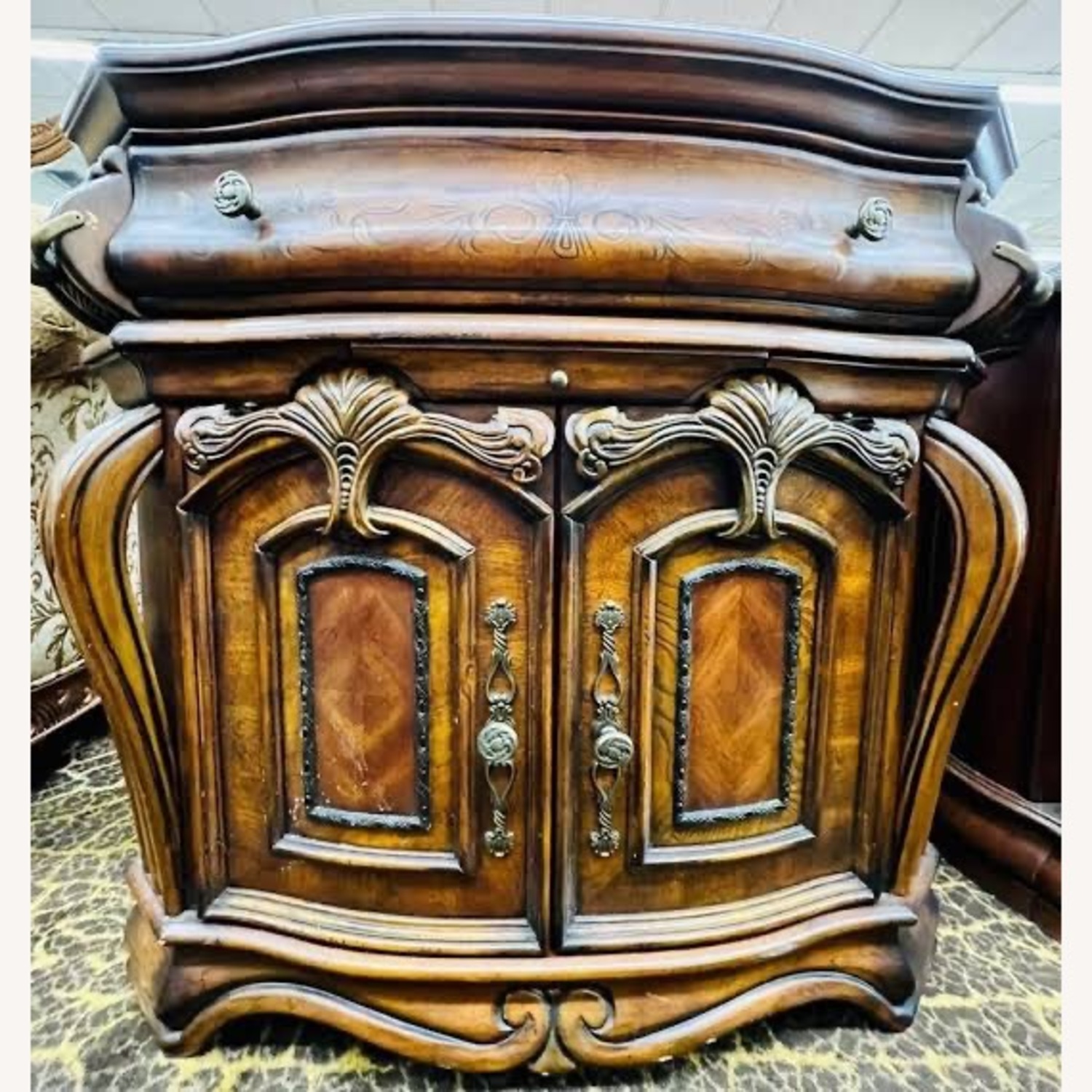 Pair of Michael Amini Oppulente Nightstands  - image-1