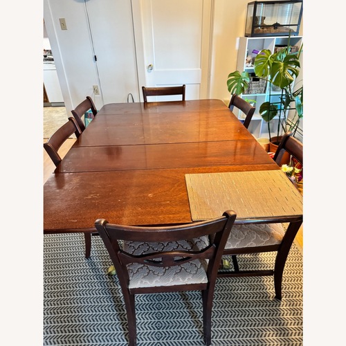 Used Extensole Mahogany Dining set for sale on AptDeco