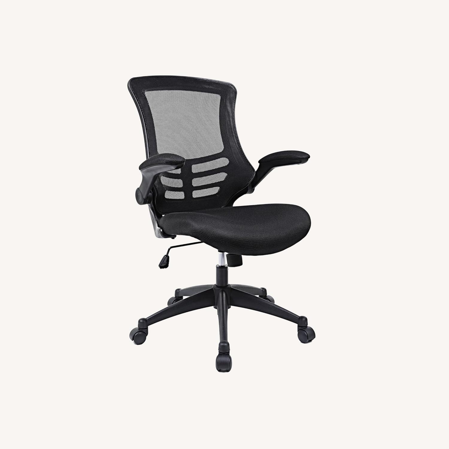 Office Desk Chair - image-0
