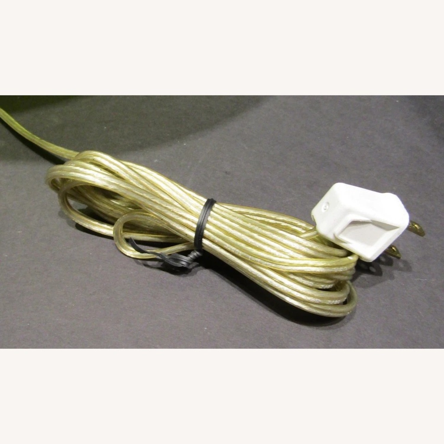 Signed Correia Chartreuse Glass Lamp - image-9