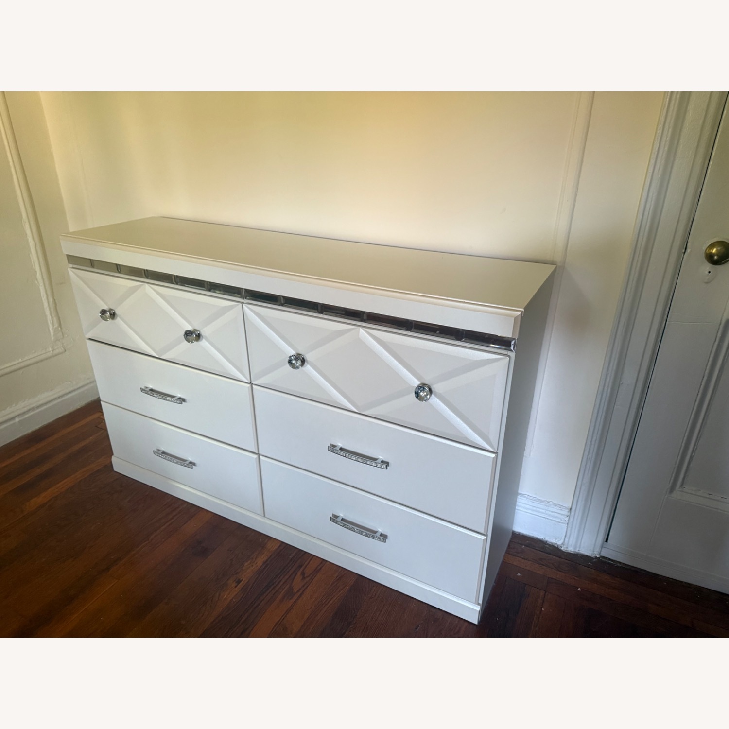 Dreamur Dresser - image-2