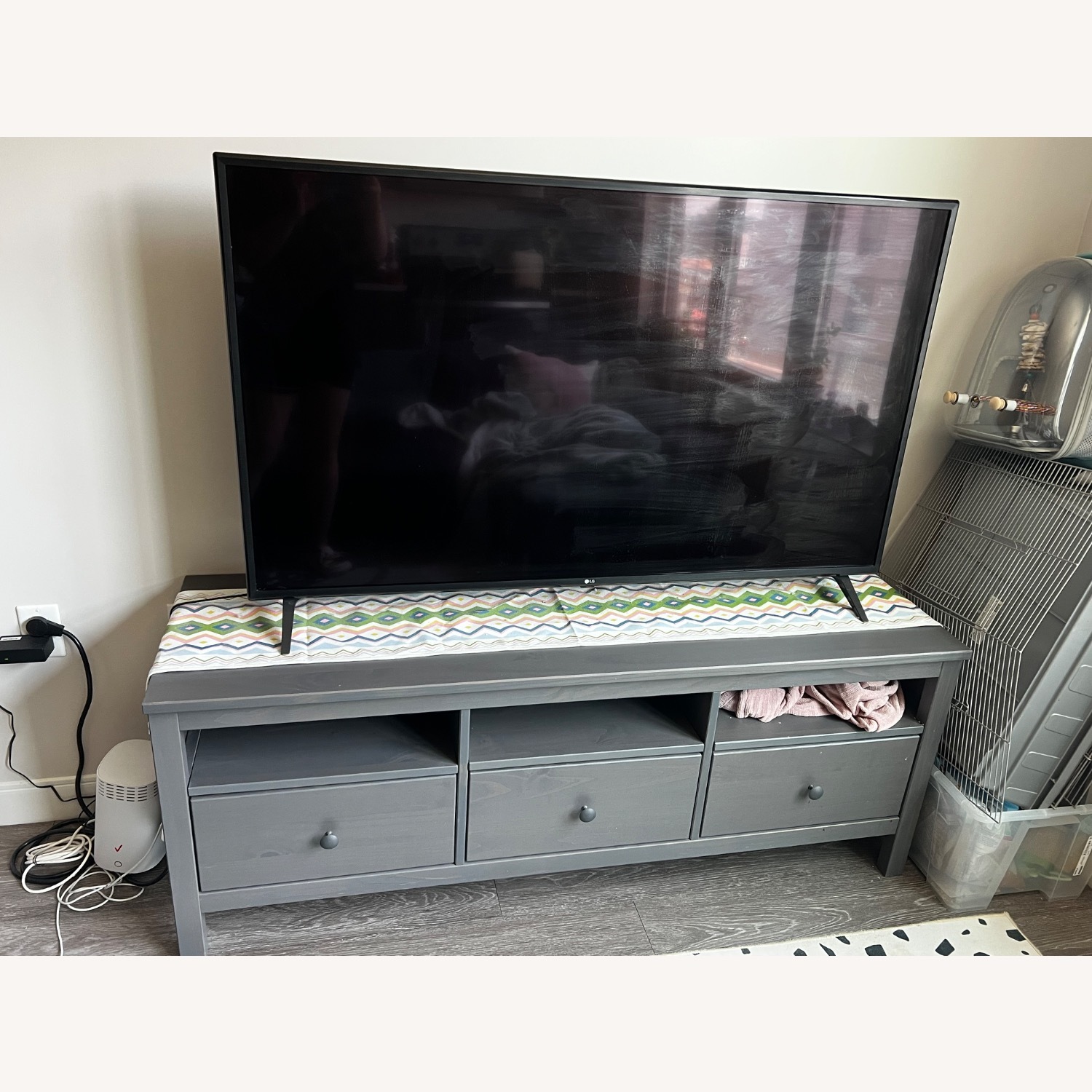IKEA HEMNES TV Stand - AptDeco