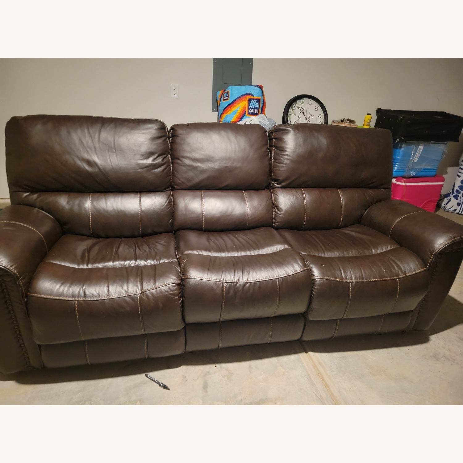 Sofa 3 Seater - image-1