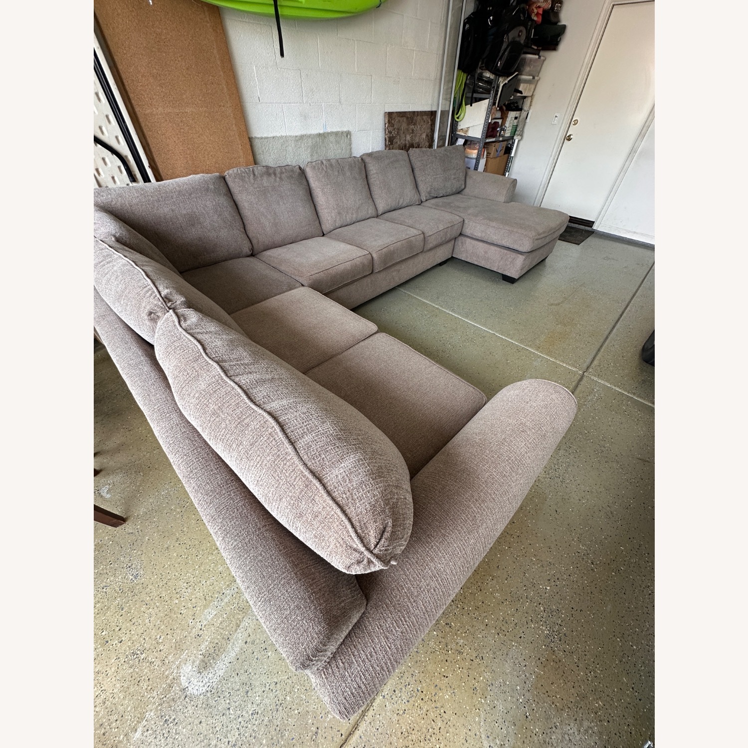 Ashley Ballinasloe 3-Piece Sectional with Chaise - AptDeco