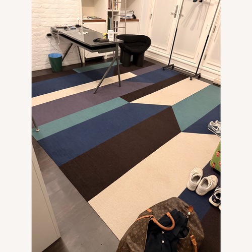 Used Floor Rug  for sale on AptDeco