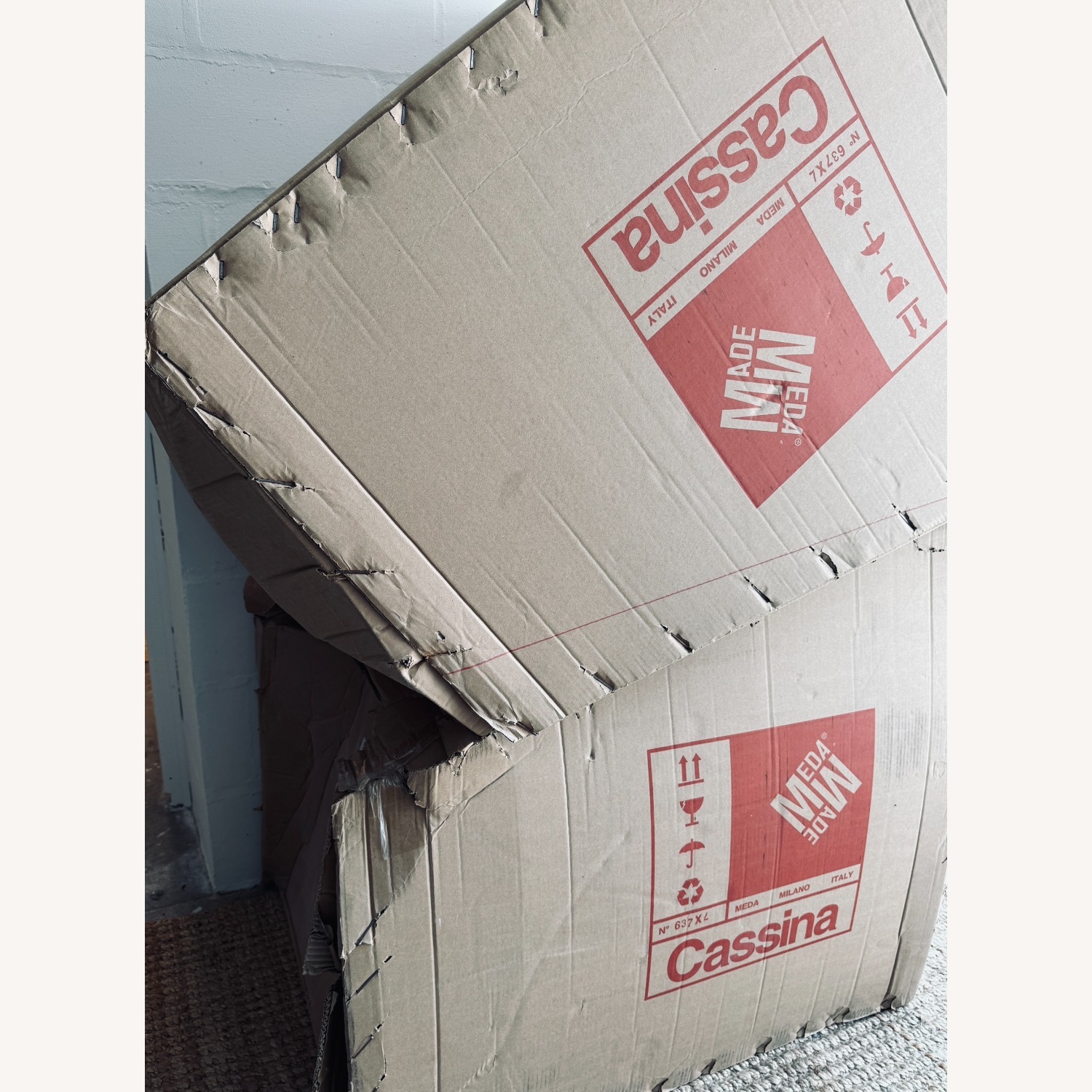 Cassina Utrecht XL Armchair – Black Wool - image-7