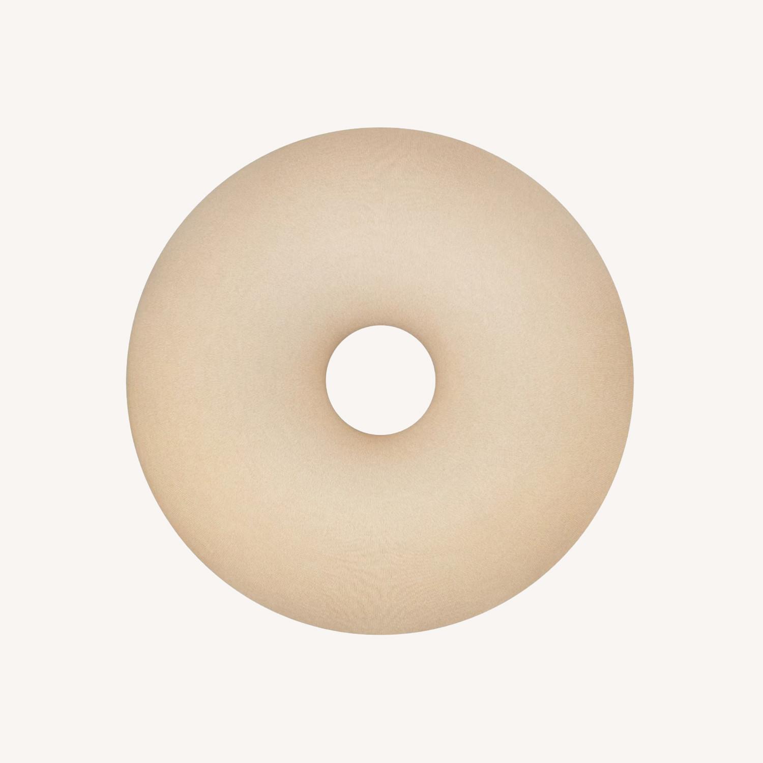 Hem Boa Pouf, Oatmeal (Sabine Marcelis) - image-0