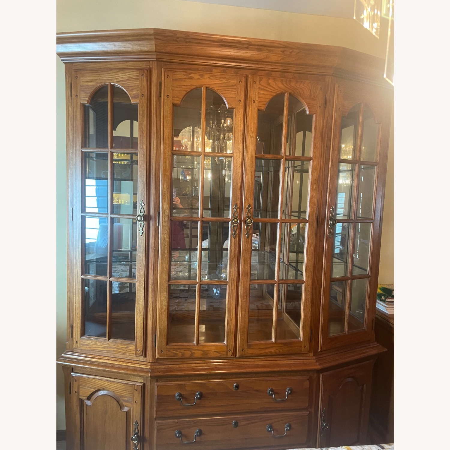 Thomasville lighted China Closet - image-3