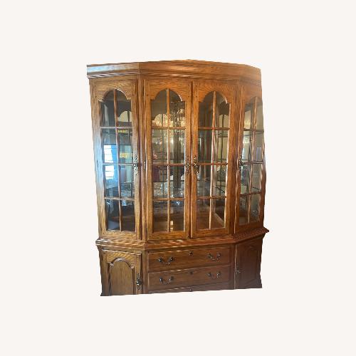 【名品】送料込み Thomasville ファニチャー キャビネット Thomasville China Cabinet - AptDeco