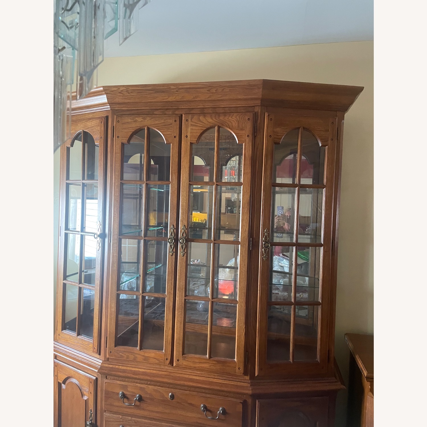 Thomasville lighted China Closet - image-6