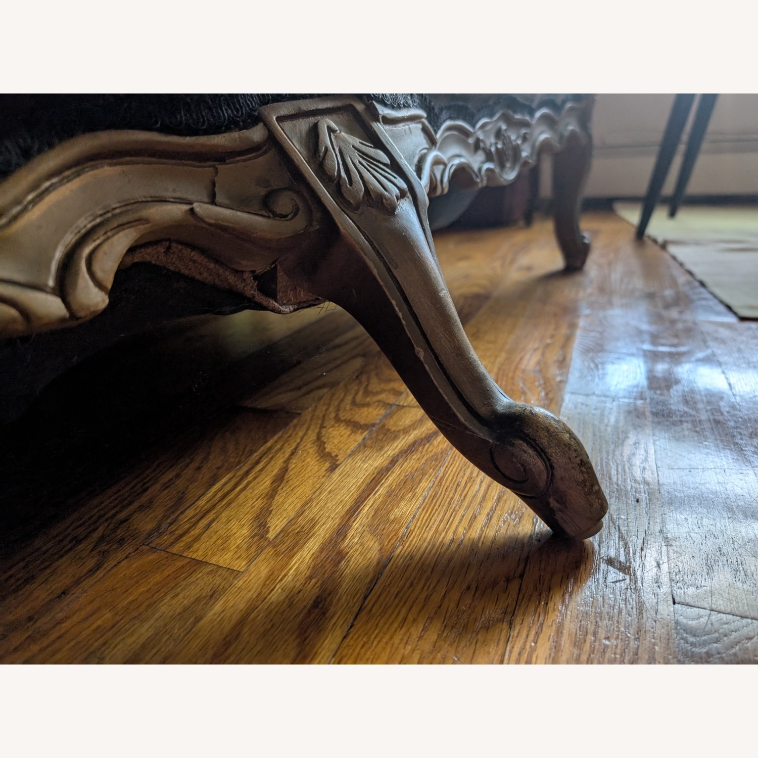 Antique Baroque Gilded Velvet Sofa - image-6