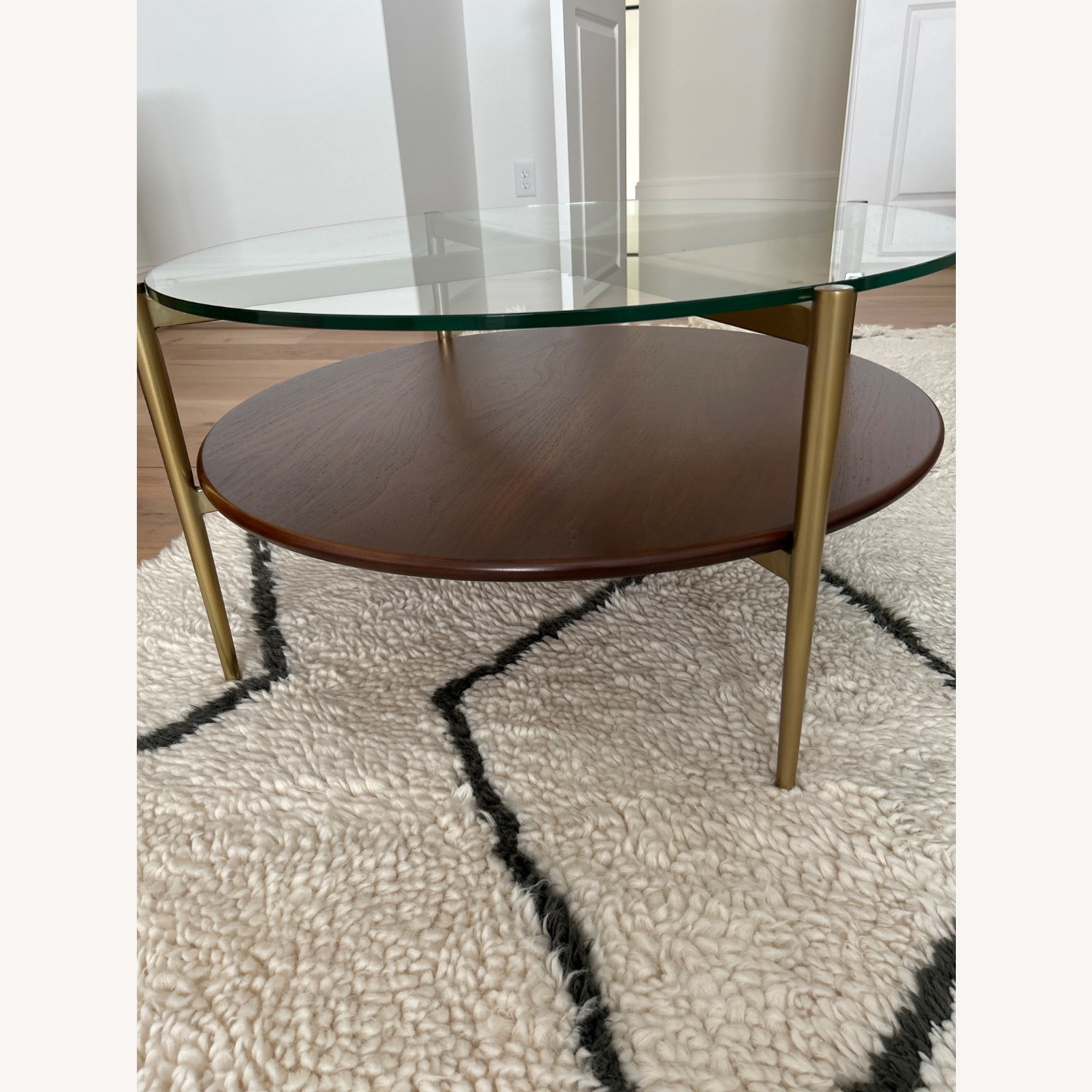 Mid-Century Art Display Round Coffee Table 34" - image-2