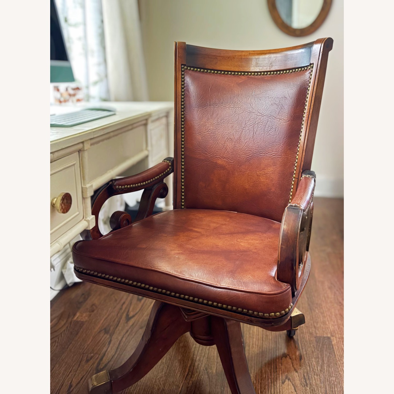 Pulaski Leather Swivel Office Chair - image-3
