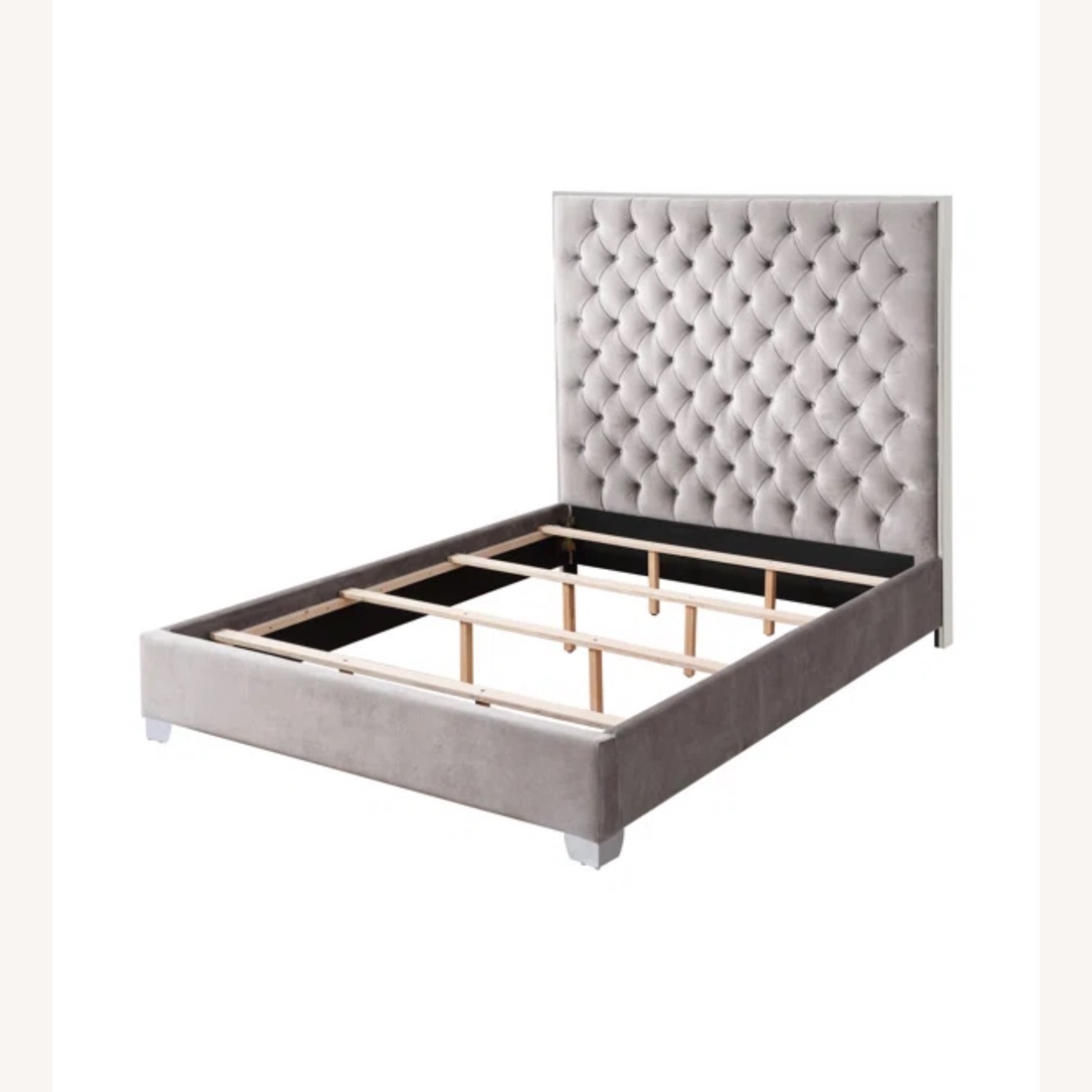Tufted Upholstered Queen Bed - image-9