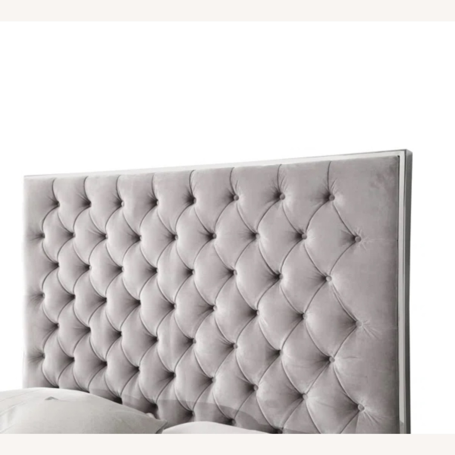 Tufted Upholstered Queen Bed - image-3