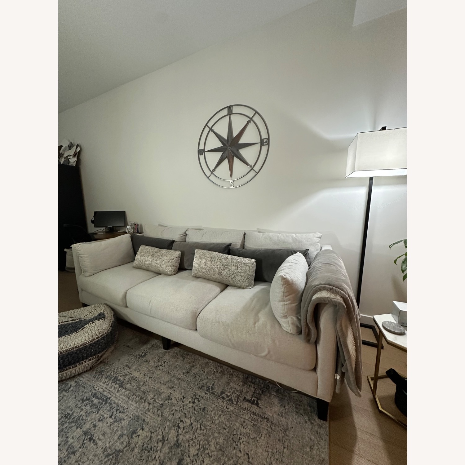 Raymour & Flanigan Cates Sofe (Dove Gray) - image-5