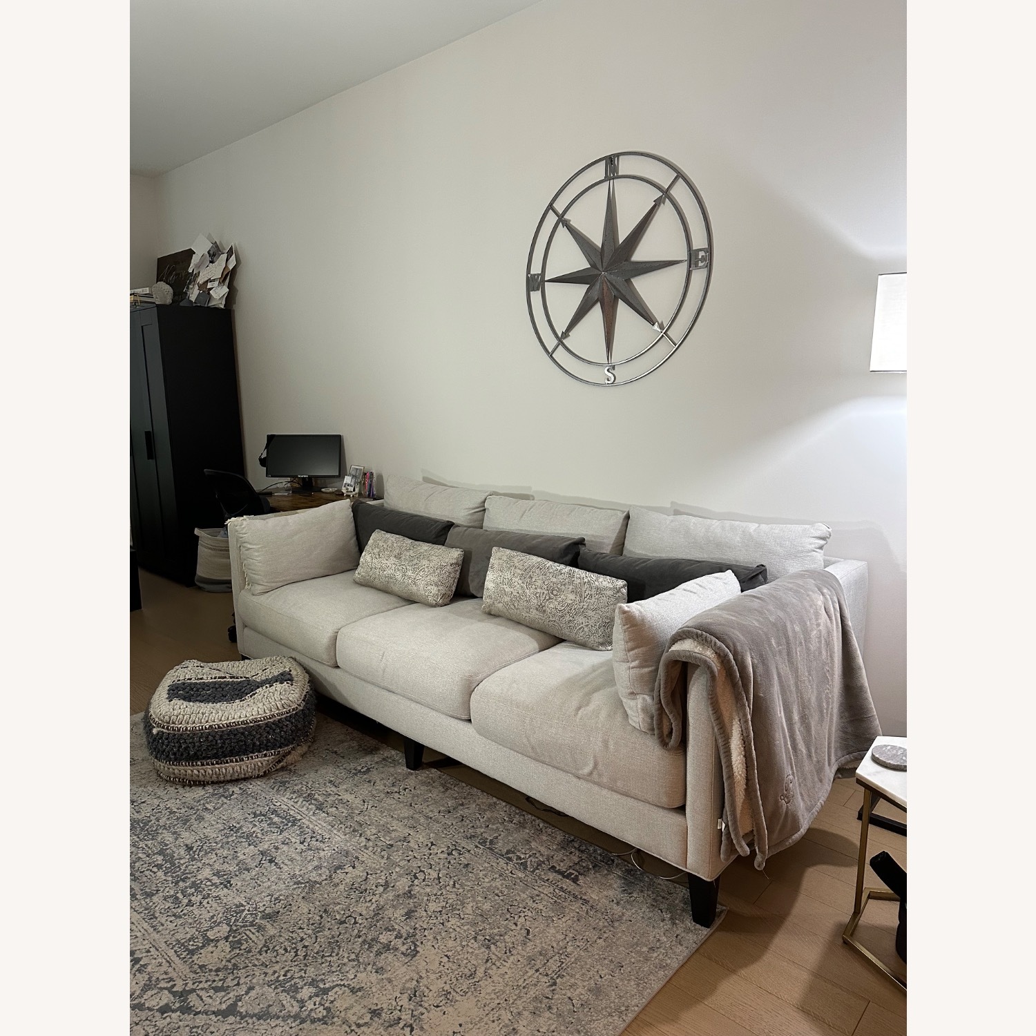 Raymour & Flanigan Cates Sofe (Dove Gray) - image-3