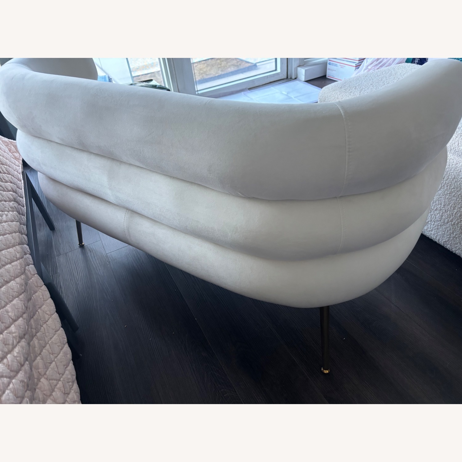 Demetrius Ivory Loveseat - image-9