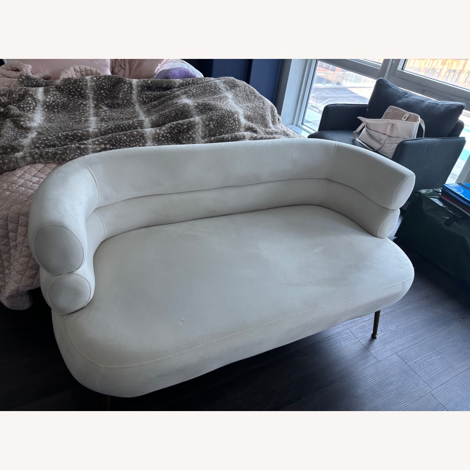 Demetrius Ivory Loveseat - image-6