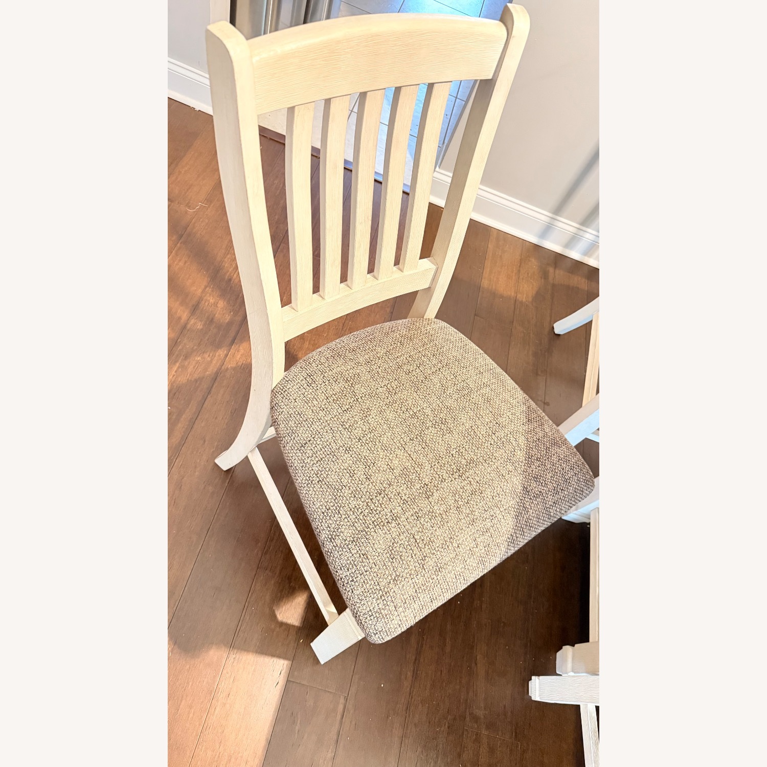 Bolanburg Counter Height Dining Table and 4 Barstools - image-4