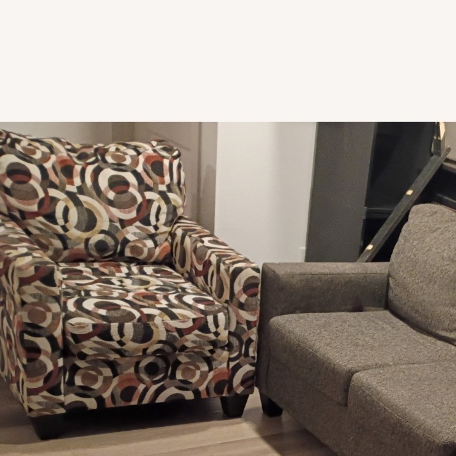 American Furniture Chair  - image-2