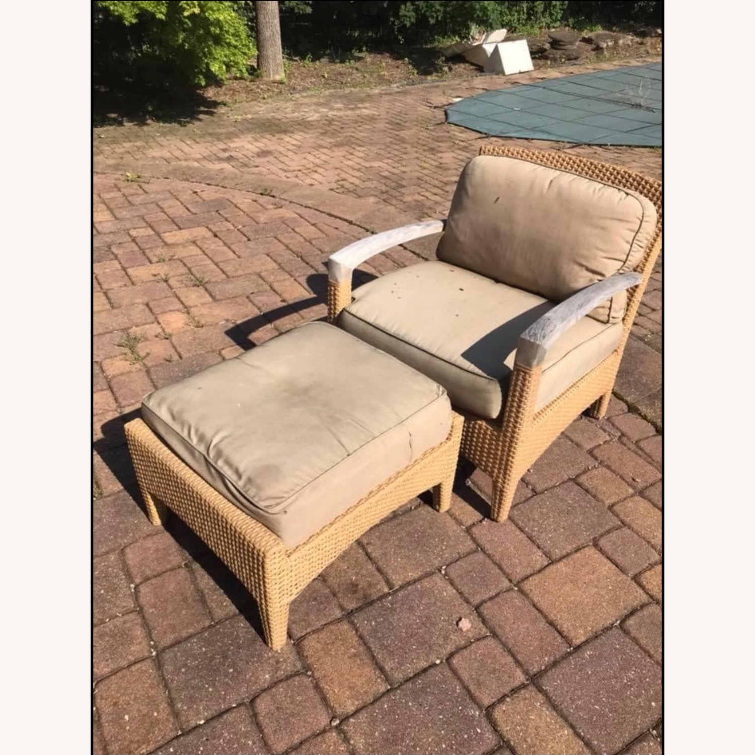 High End Gloster Outdoor Furniture Set - image-2