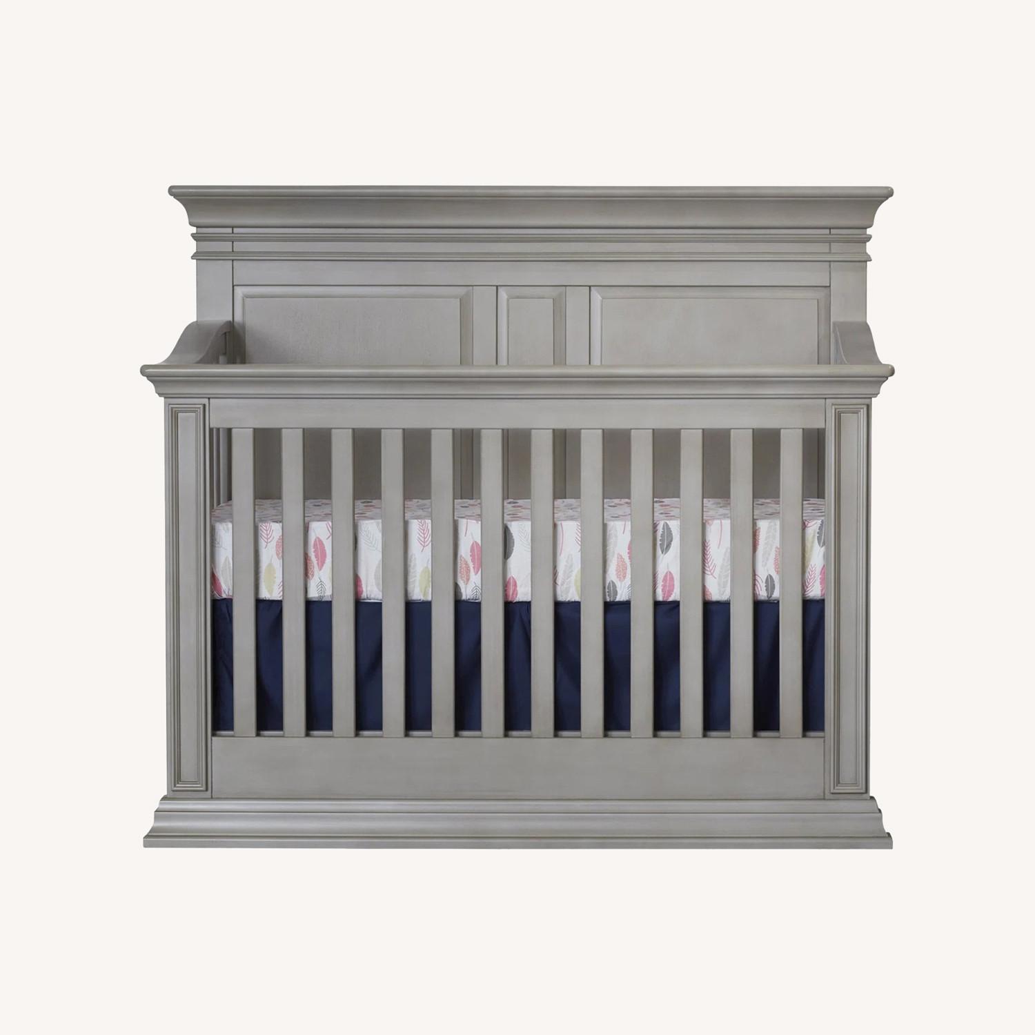 Baby Cache Vienna Crib - image-0
