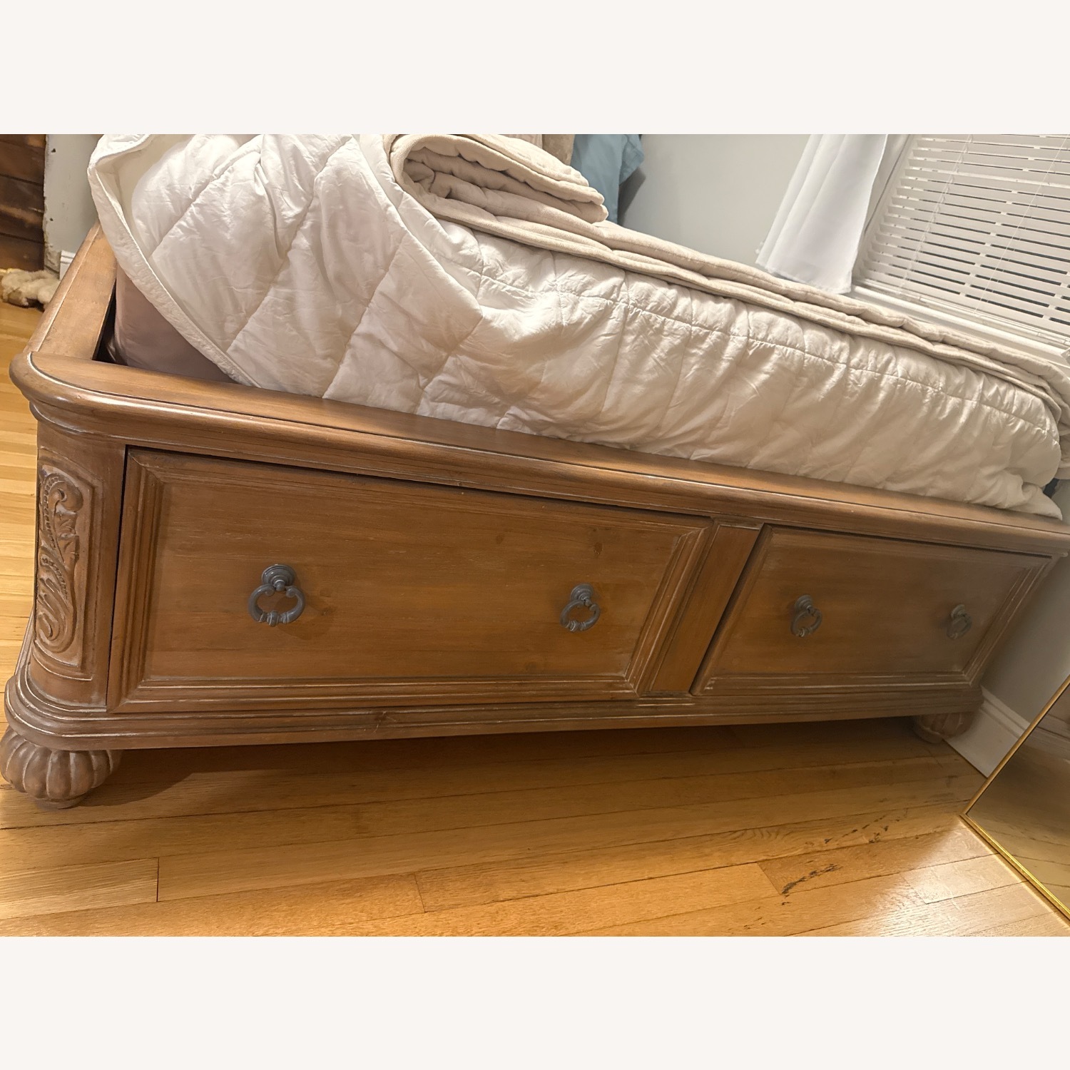 Traditional Antique Wood Linen Bed - image-5