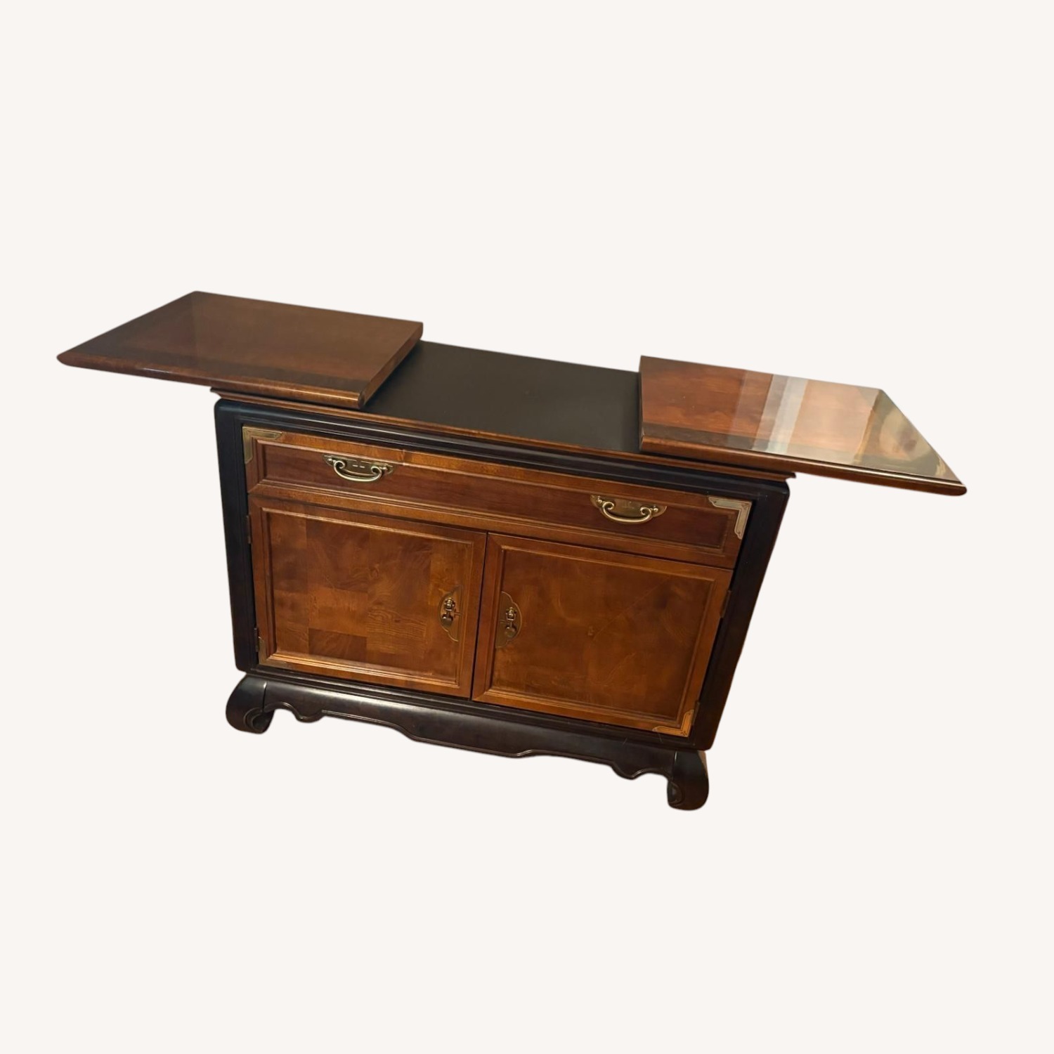 Broyhill "Ming Collection" Buffet - image-4